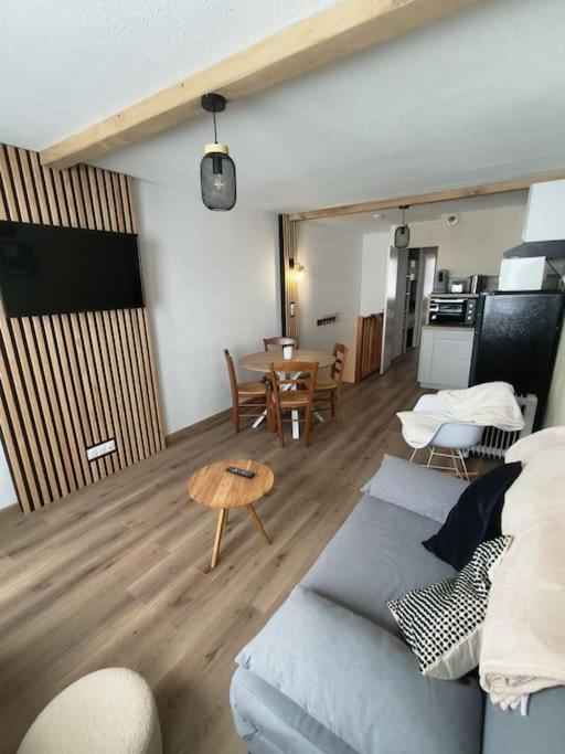 Appartamento T2 Cosy Au Pied Des Pistes Bagnères-de-Bigorre Esterno foto